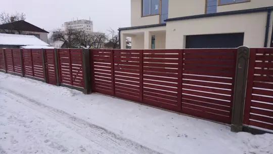 Horizontālie koka žogi — 10