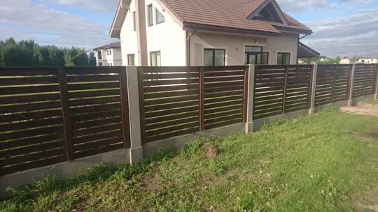 Horizontālie koka žogi — 41