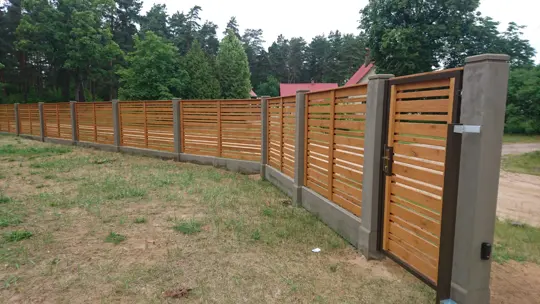 Horizontālie koka žogi — 59