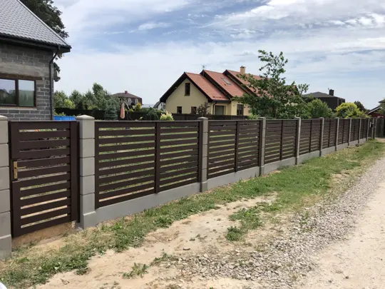 Horizontālie koka žogi — 86