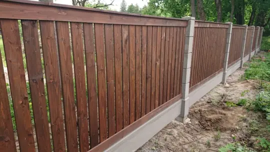 Vertikālie koka žogi — 29