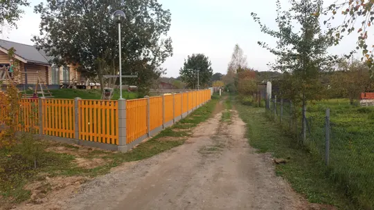 Vertikālie koka žogi — 55