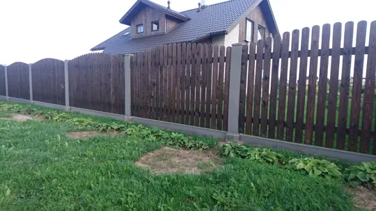 Vertikālie koka žogi — 113