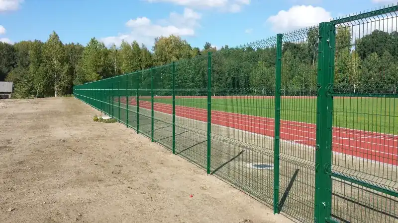Completed fencing project by Labie Žogi